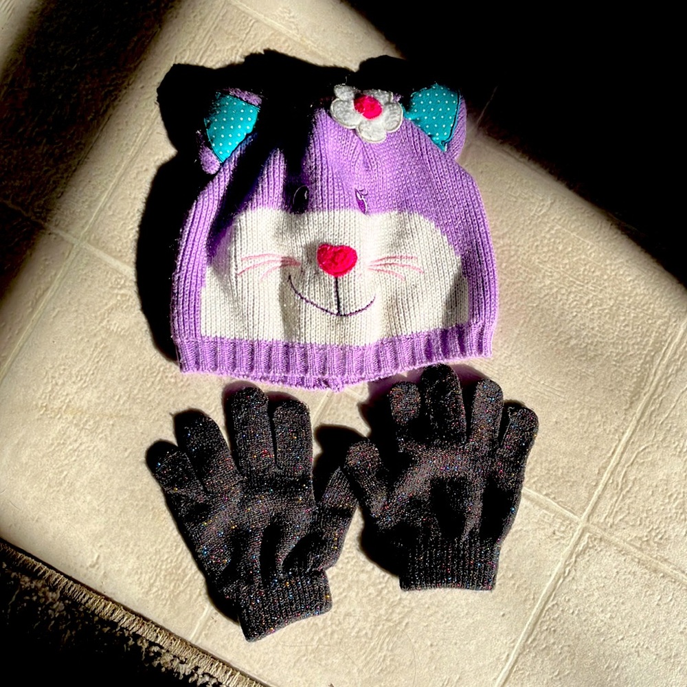 Girls kitty cat beanie hat purple and black glitter sparkly gloves